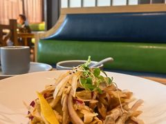 -YAFEE雅菲 川·湘·粤融合菜(魏公村店)