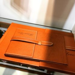 点击看大图 iphone_upload_pic-巴黎婚纱摄影工作室