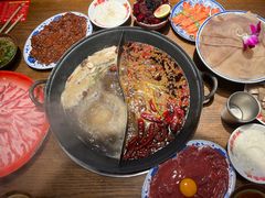 -萍姐火锅·公路夜市(武汉首店)