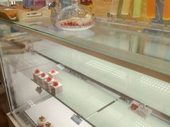 面包甜点陈列柜-好利来(靖江路店)