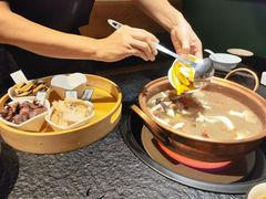 -一善菌·云南菌汤·云南菜(银泰城店)
