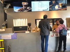 -J Create城市露营咖啡·简餐·宠物(上海动物园店)