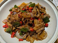 -裕鼎鲜·新中菜(金鼎广场店)