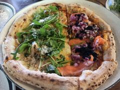 烟熏三文鱼火鸡双拼-PIZZA BIANCA(万象城店)