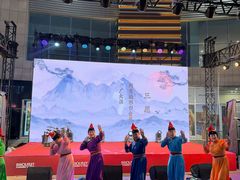 -杉杉奥特莱斯广场(哈尔滨店)