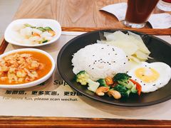 -海盗虾饭·剥好的小龙虾饭(SOHO尚都店)