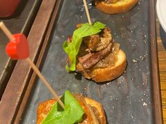 牛肉鹅肝面包-1886德国汽车餐厅(外滩中央店)