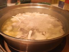 -润园四季椰子鸡火锅(海上世界店)