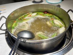 -牛员外鲜切牛肉火锅