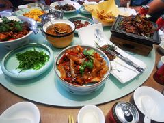 -聚友斋(陶瓷琉璃馆水晶街店)