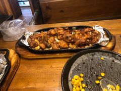 -老东镇啤酒屋海鲜加工·蒸汽海鲜·海鲜烧烤(台东店)