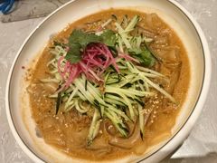-套娃酒店-中餐厅