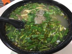 牛肉粉丝汤-牛煎里牛肉煎包淮南牛肉汤(广东路店)