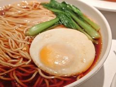 -荟廷·晶萃(陆家嘴尚悦湾店)