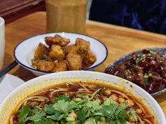 重庆酸辣粉-付小姐在成都(中山公园店)