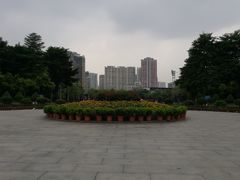 -英雄广场