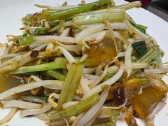 -闫府私房菜·老字号(恒隆店)