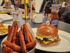 -尚牛社会 Beef & Liberty(金桥EKA天物店)