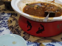 -卢大鲜鱼头捞饭(美利广场店)