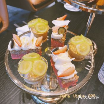 重庆 冬天 周日 下雨  能出来下午茶聚会的