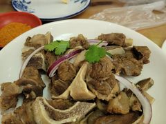 -苏莱特色牛骨滩羊手抓馆(长城东街总店)