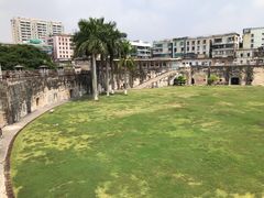 -石炮台公园