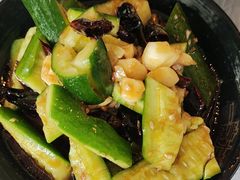 -一棠龙虾•王牌虾球(光谷天地店)