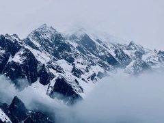 -石卡雪山