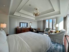 -广州富力丽思卡尔顿酒店