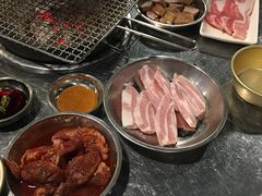 -釜山火炉·海鲜烤肉(紫藤路店)