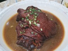 -老码头黑皮肘子锅包肉熏酱水饺(文政街店)