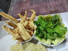 -墨脱石锅椰子鸡•香草鸭•东山羊(大东海店)