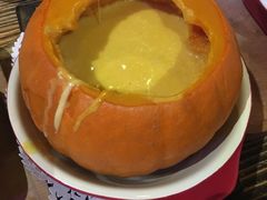 -Season施莀·牛扒·意粉·饭·足球主题餐吧