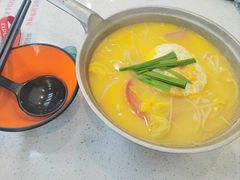 -汤小云火锅米线(钻汇广场店)