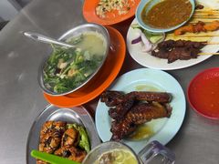 -黄亚华小食店(Jalan Alor)