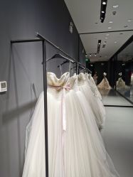 点击看大图 -Vera Wang婚纱礼服旗舰店