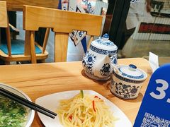 -西部马华清真兰州牛肉面·烧烤夜市(三里河店)