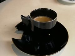 -穹六人间 people 6(岳阳路店)