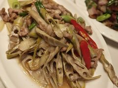 -华冠悠岚·庭院餐厅(青城后山店)