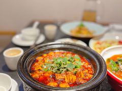 -万重锦·人文川菜馆(骡马市店)