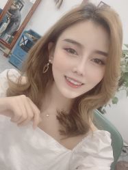 -V8潮牌·接发烫染连锁