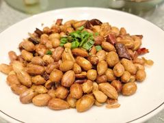 炸花生米-徽鼎顺·臭鳜鱼 虾仁灌汤包(和平路店)
