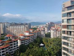 -三亚湾海居铂尔曼度假酒店