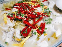 鹿桃酸菜鱼-大树餐厅(益田假日店)