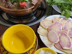 -银同牦牛肉火锅