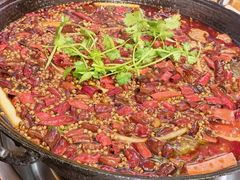 -鸿顺老铁锅美蛙鱼府(解放碑店)