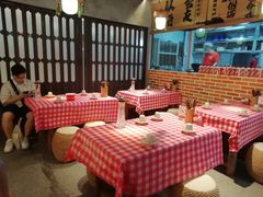 -耙吉吉川味小酒馆(本地人回头店)