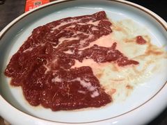 鲜牛奶捞牛肉-沸炉重庆老火锅(军事博物馆店)
