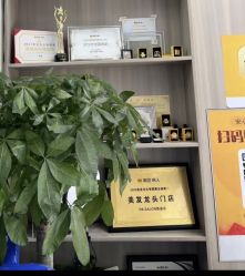 -DK SALON连锁专业烫染接发店