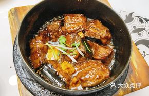Signature Catfish Hot Pot